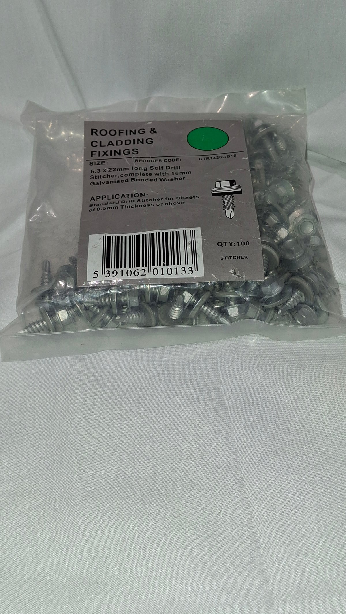 6.3 x 22mm Self Drill Stitcher Screws Roof Cladding Fixings 16mm Washer Qty 100